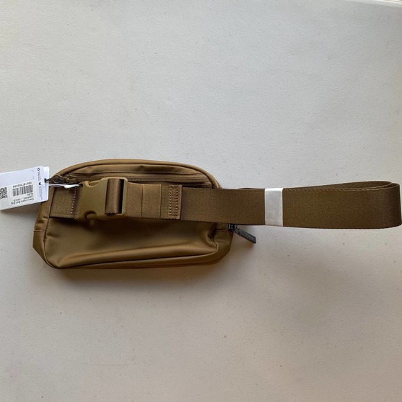 NWT Lululemon Everywhere Belt Bag 1L Allspice Fall Limited Color Way Light Brown - Picture 8 of 13